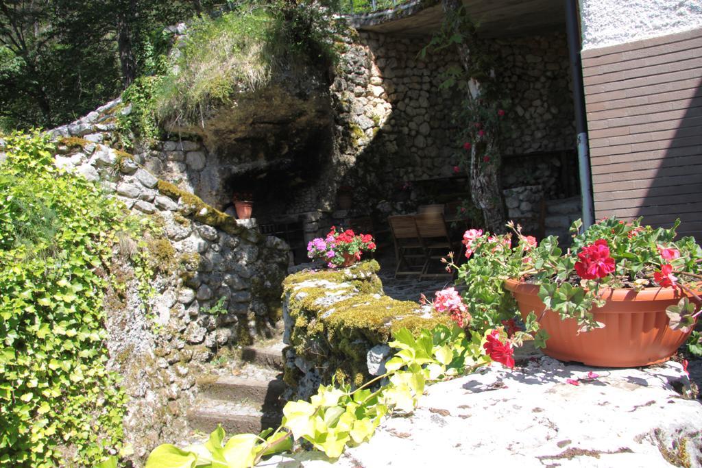 Le Rocce Di Scanno B&B Di Charme Exterior photo